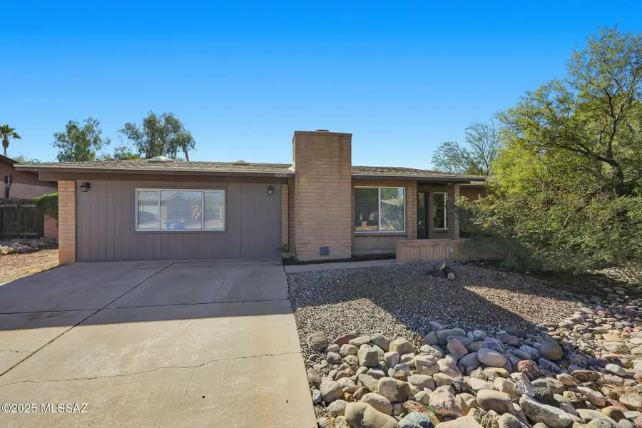8000 E Tulip Tree Street, Tucson, AZ 85730 - Image #2