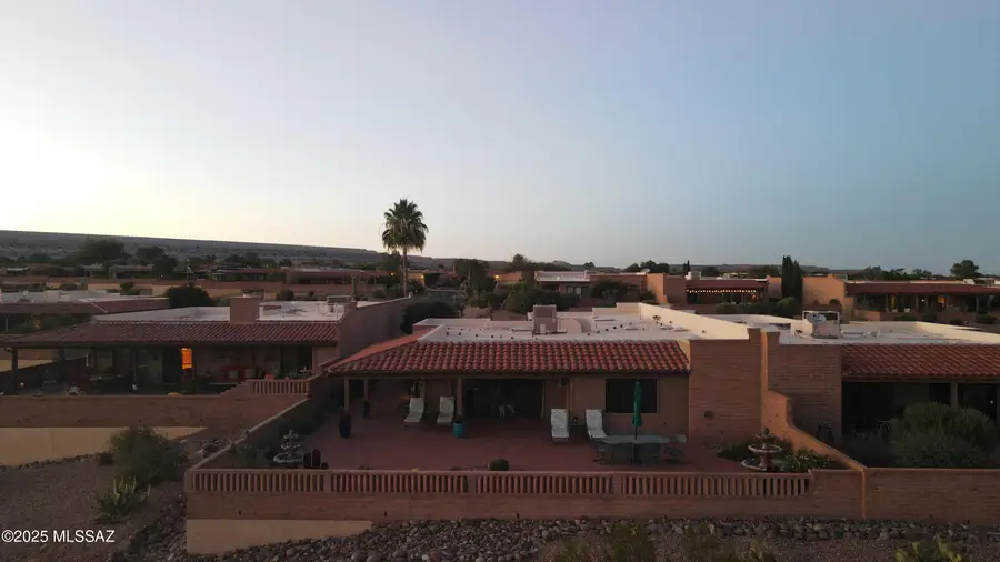 781 W Desert Ridge Drive, Green Valley, AZ 85622 - Image #2
