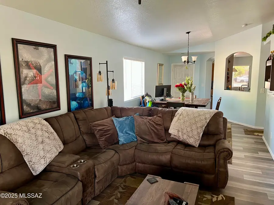9458 E Bench Mark Loop, Tucson, AZ 85747 - Image #3