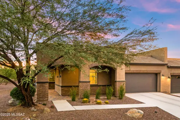 125 E Peralta Canyon Court, Oro Valley, AZ 85755