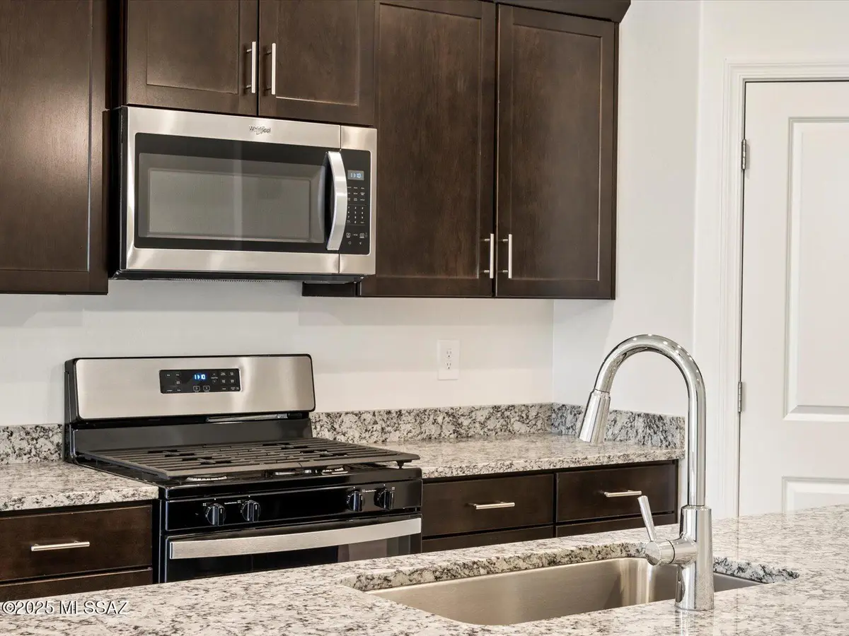 757 W Calle Cubeta, Sahuarita, AZ 85629 - Image #1