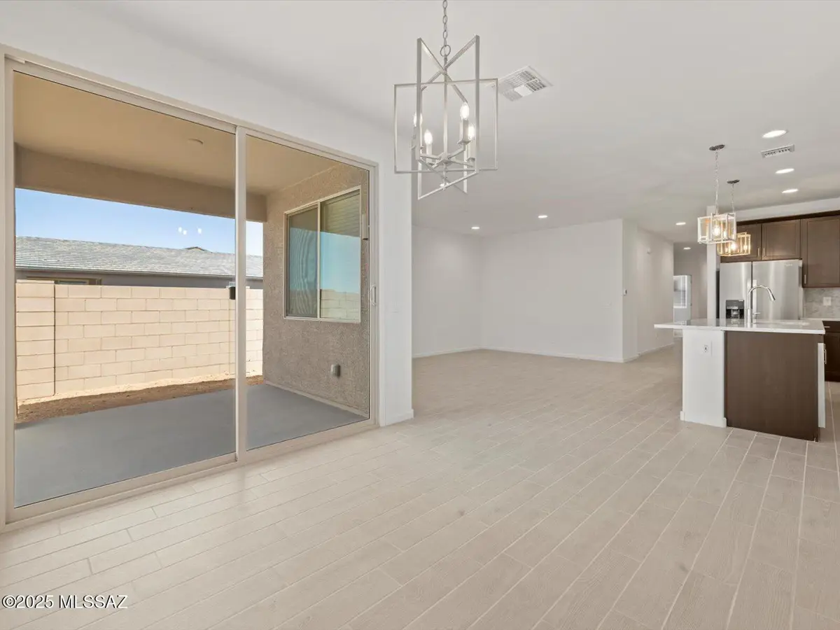 761 W Calle Cubeta, Sahuarita, AZ 85629 - Image #1