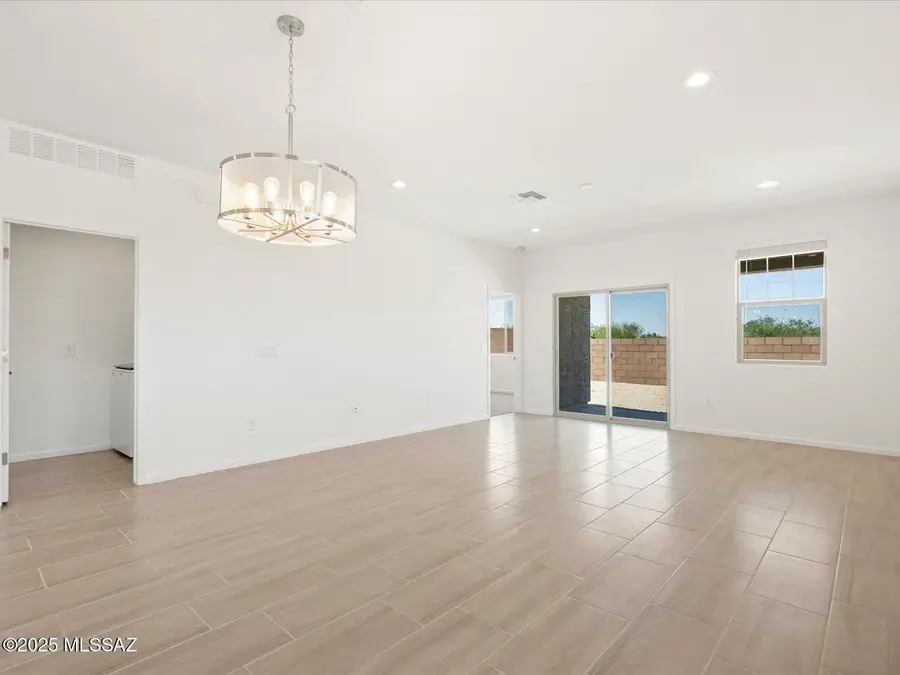 7275 S Gray Jay Drive, Tucson, AZ 85747 - Image #3