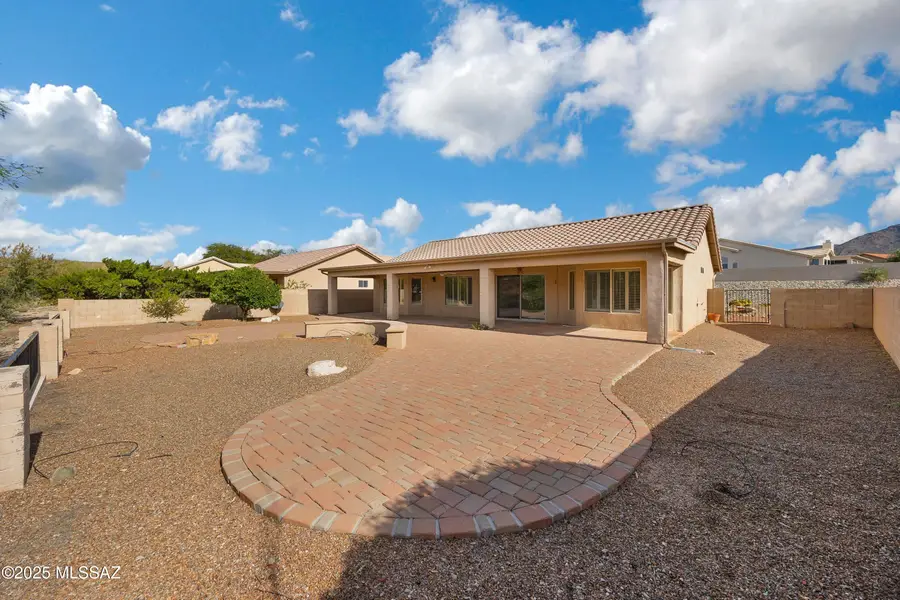 36864 S Rock Crest Drive, Tucson, AZ 85739 - Image #2