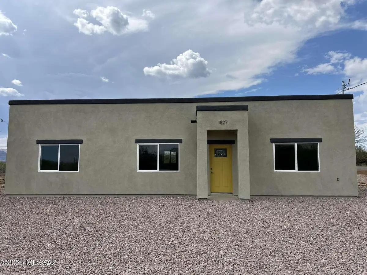 125 Valencia Court, Rio Rico, AZ 85648 - Image #1