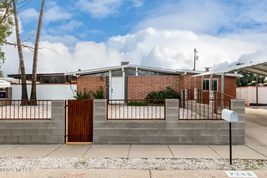 7140 E Port Au Prince, Tucson, AZ 85710 - Image #2