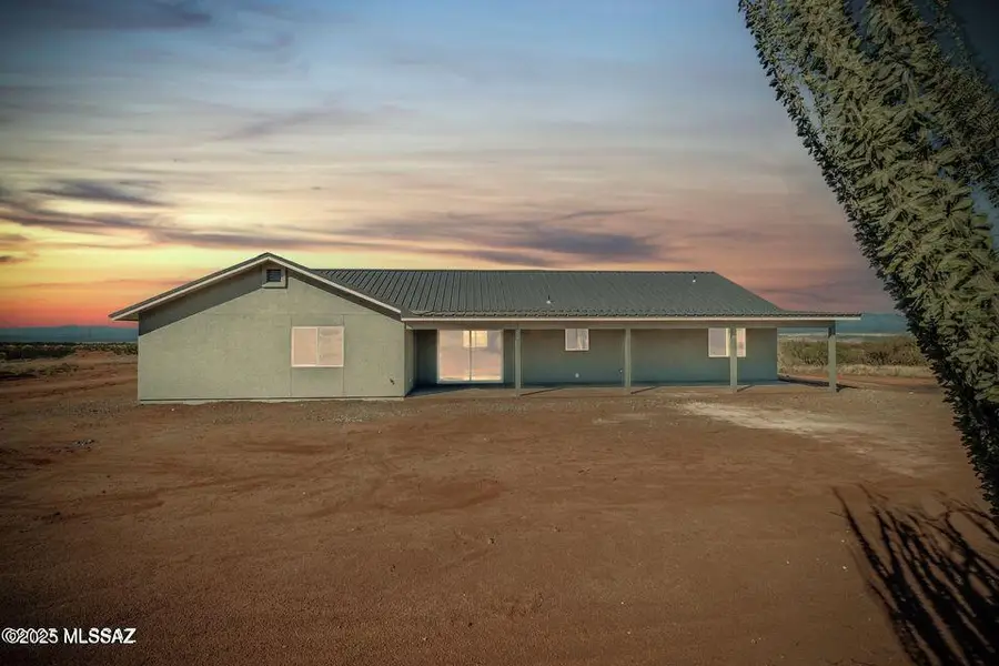 1468 W Scarlet Blossom Trail, Benson, AZ 85602 - Image #2