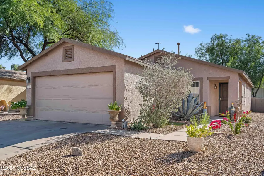 1593 W Joyce Lou Drive, Tucson, AZ 85746 - Image #2