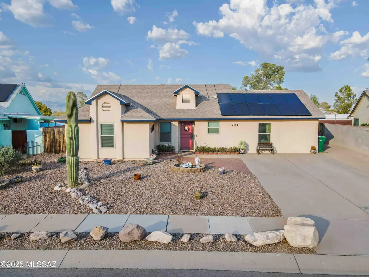 7111 S Camino Libertad, Tucson, AZ 85746 - Image #1