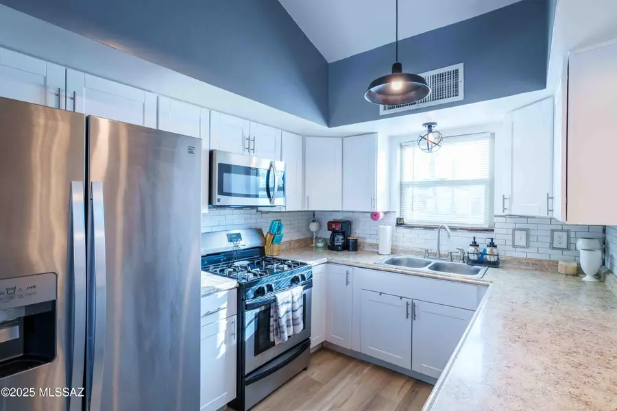 7111 S Camino Libertad, Tucson, AZ 85746 - Image #3