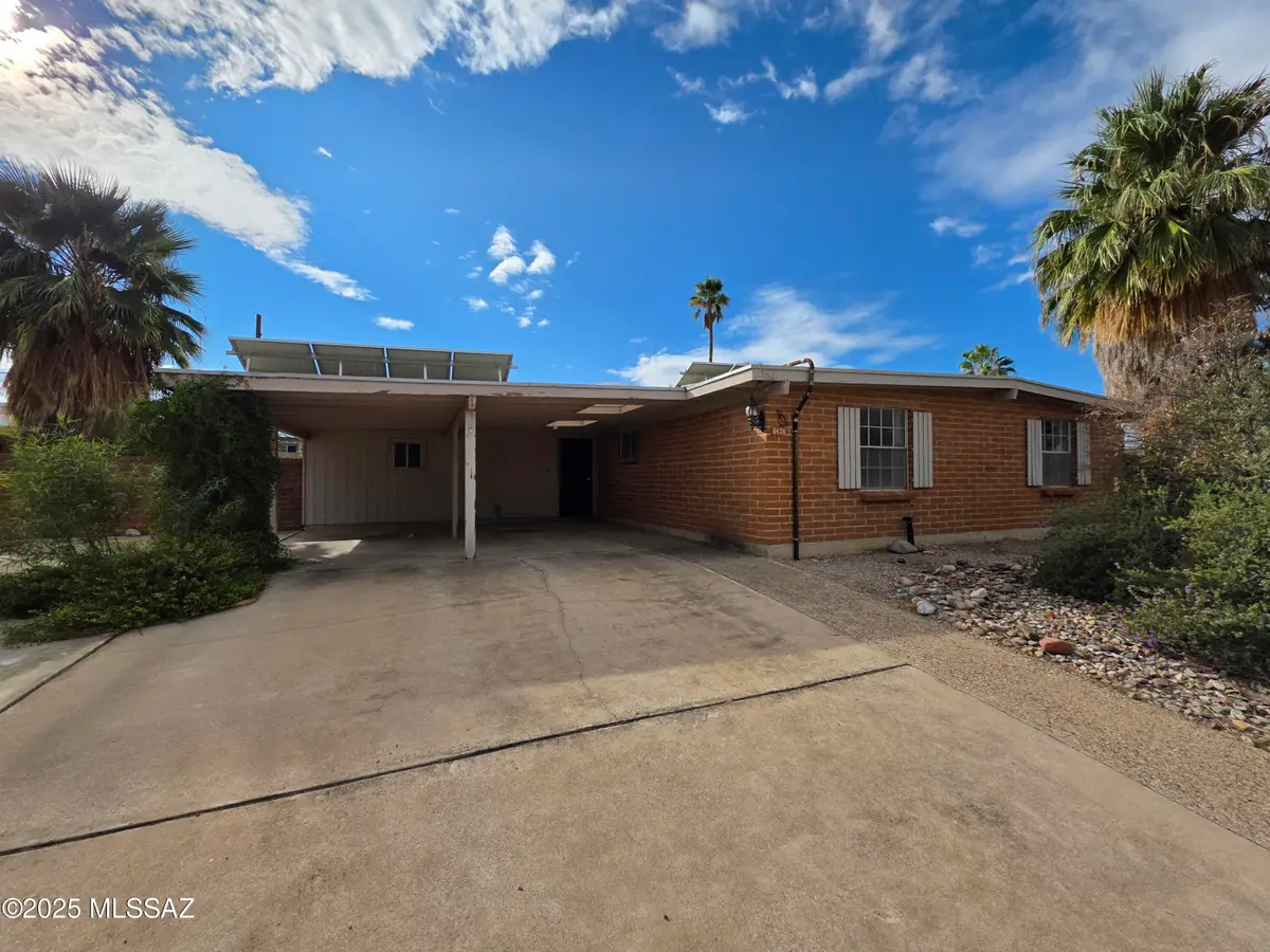 8438 E 5th Street, Tucson, AZ 85710 - Image #1