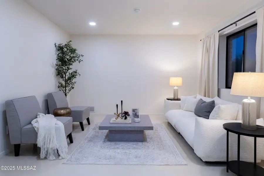 1005 W Emerine Drive, Tucson, AZ 85704 - Image #3