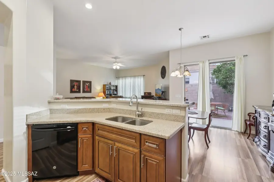 7444 E Calle Infinito, Tucson, AZ 85715 - Image #2