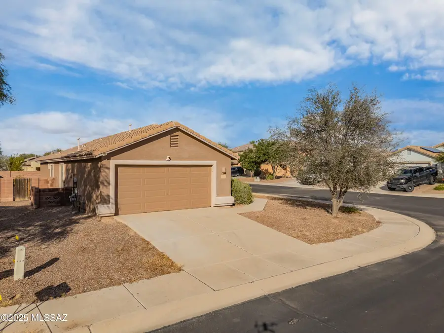 11838 W Thomas Arron Drive, Marana, AZ 85653 - Image #2