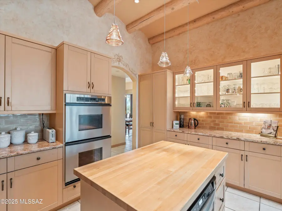 3825 N Mountain Cove Drive, Tucson, AZ 85750 - Image #3