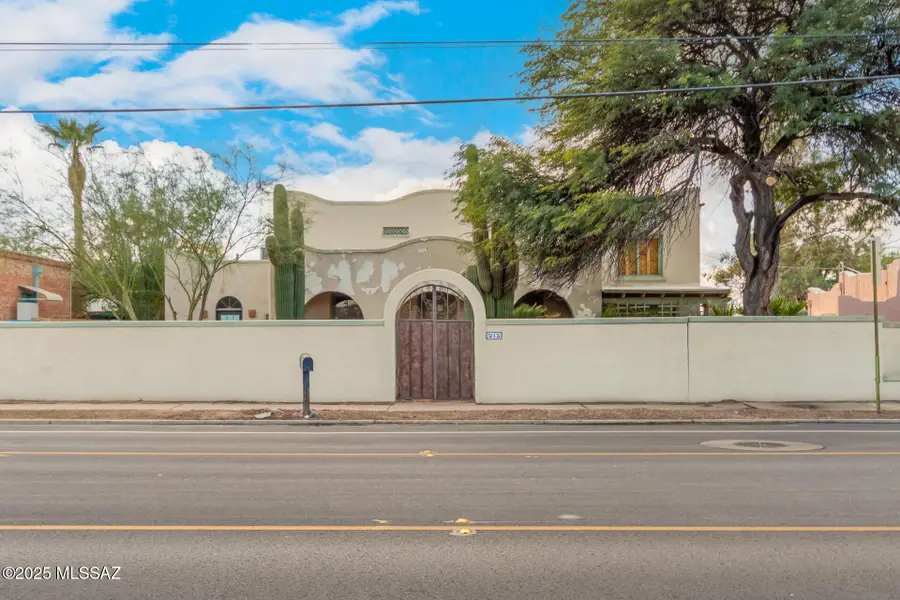 915 N Tucson Boulevard, Tucson, AZ 85716 - Image #2