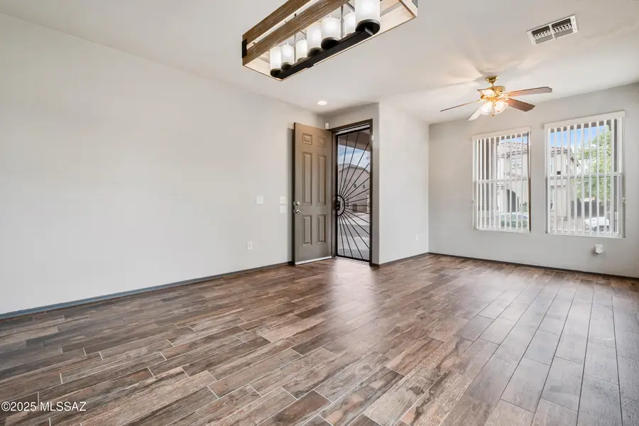 6999 S Sweetbush Avenue, Tucson, AZ 85756 - Image #2