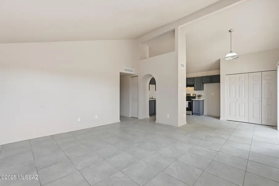 5633 S Liberty Avenue, Tucson, AZ 85706 - Image #3