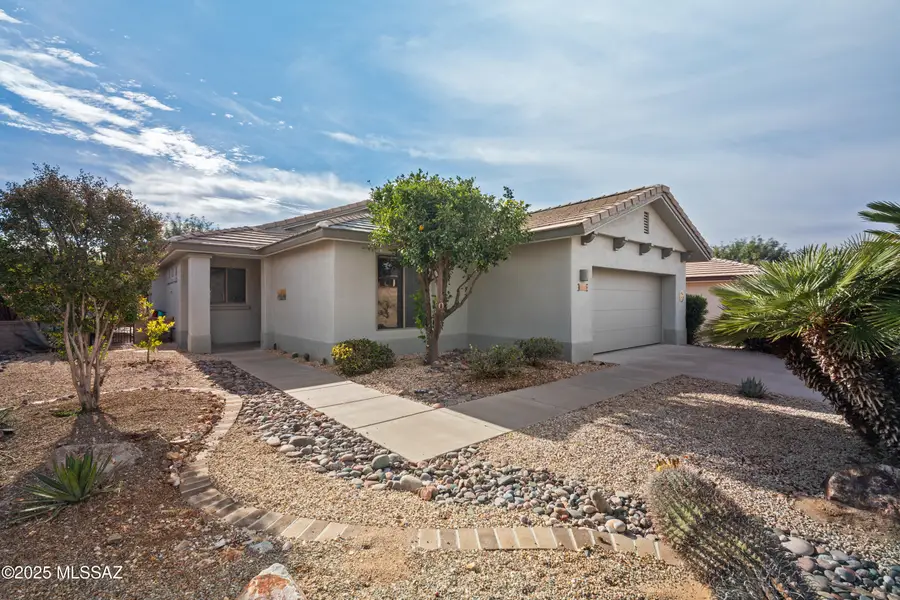 4687 S Holly Rose Drive, Green Valley, AZ 85622 - Image #2