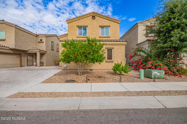 8885 E Abrams Loop, Tucson, AZ 85710