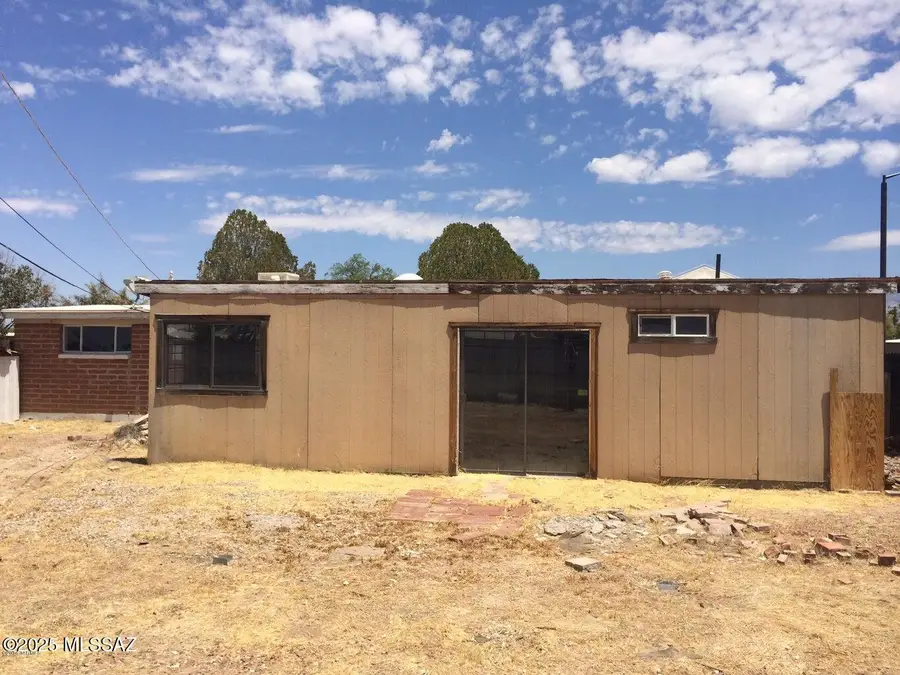 4220 E 27th Street, Tucson, AZ 85711 - Image #3