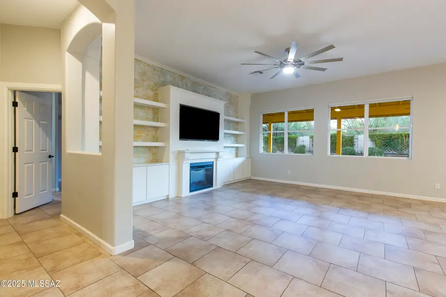 3017 W Desert Glory Drive, Tucson, AZ 85745 - Image #2
