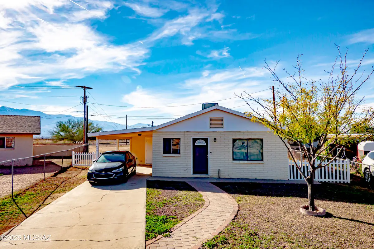 2030 N Calle Montecito, Safford, AZ 85546 - Image #1