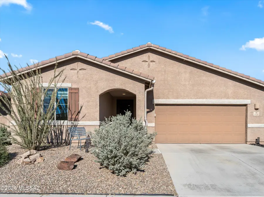 11128 W Fountain View Drive, Marana, AZ 85653 - Image #2