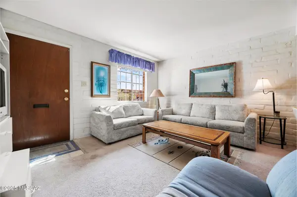 222 S Paseo Quinta #A, Green Valley, AZ 85614