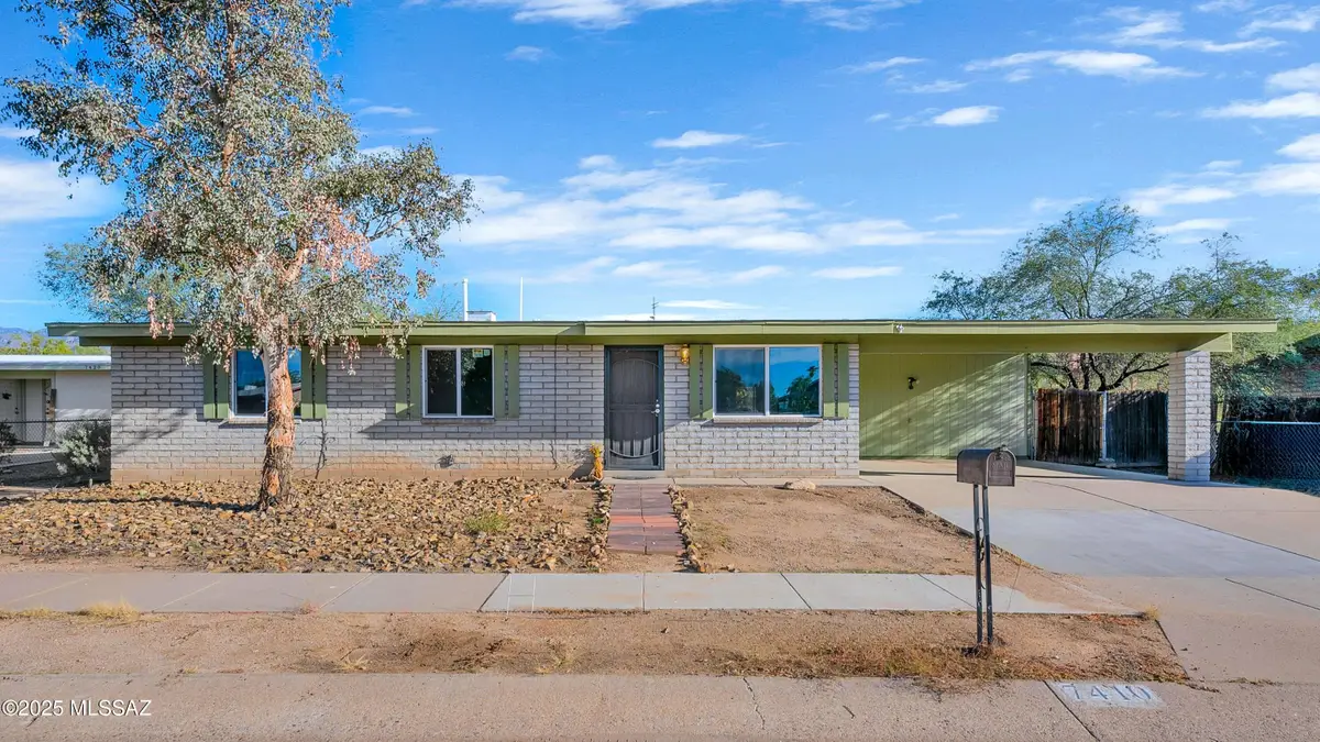 7410 N Patriot Drive, Tucson, AZ 85741 - Image #1