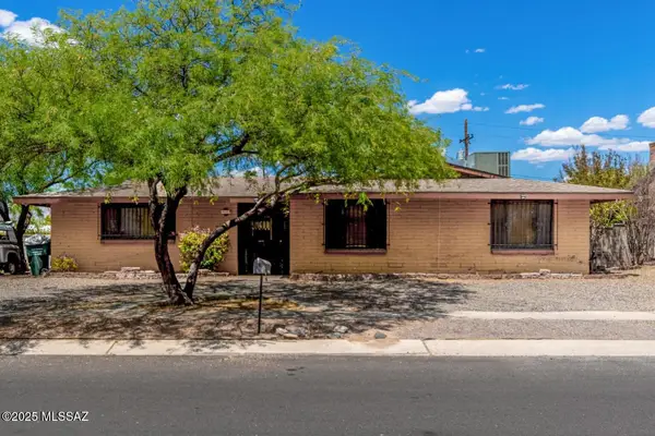 9331 E Magdalena Road, Tucson, AZ 85710