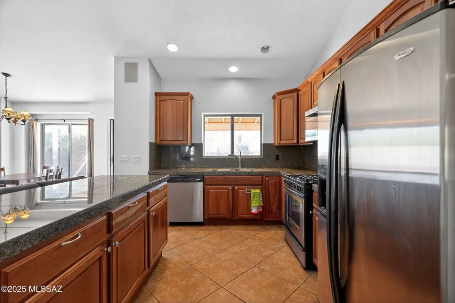 286 E Shore Cliff Place, Oro Valley, AZ 85737 - Image #3