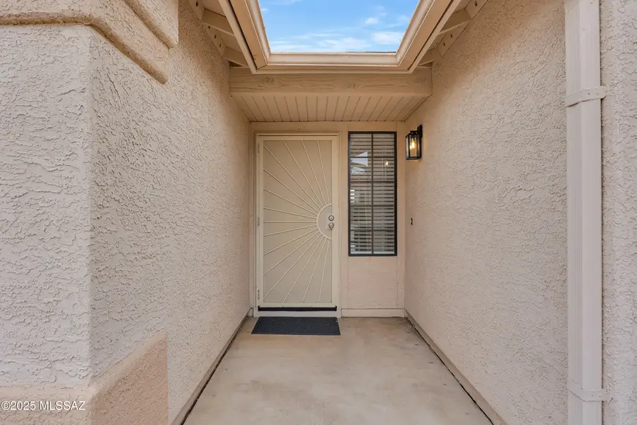 3093 W Autumn Breeze Drive, Tucson, AZ 85742 - Image #2