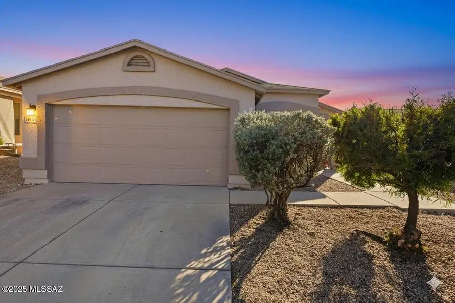 10008 E Arizona Sunset Drive, Tucson, AZ 85747 - Image #2