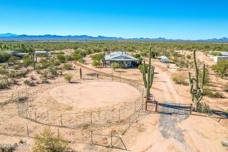 12550 W Mile Wide Road, Tucson, AZ 85743 - Image #2