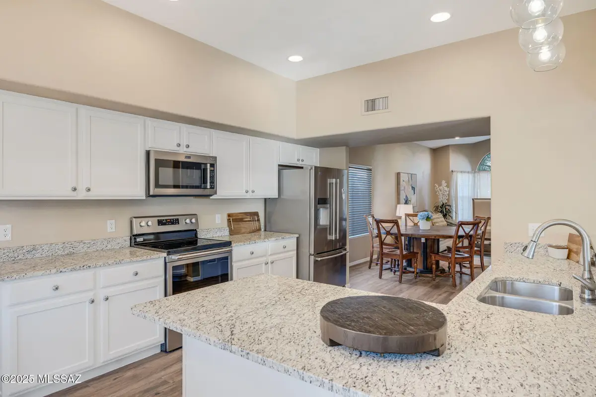 11143 N Divot Drive, Tucson, AZ 85737 - Image #1