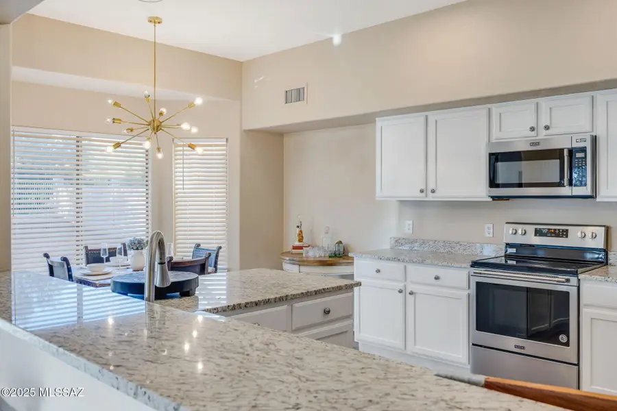 11143 N Divot Drive, Tucson, AZ 85737 - Image #3