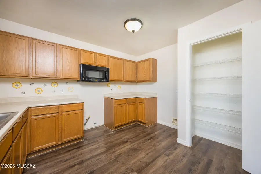 8296 W Redshank Drive, Tucson, AZ 85757 - Image #2