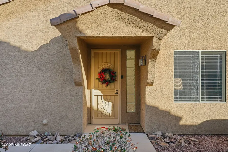 513 W Knotwood Street, Green Valley, AZ 85614 - Image #3