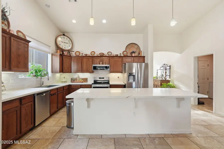 656 W Shadow Wood Street, Green Valley, AZ 85614 - Image #2