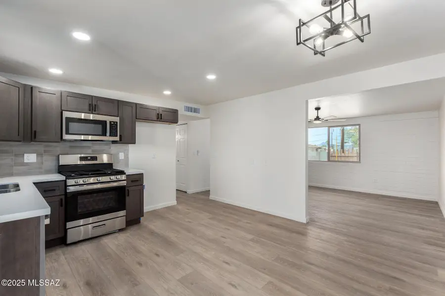 2334 E Hidalgo Vista, Tucson, AZ 85713 - Image #3