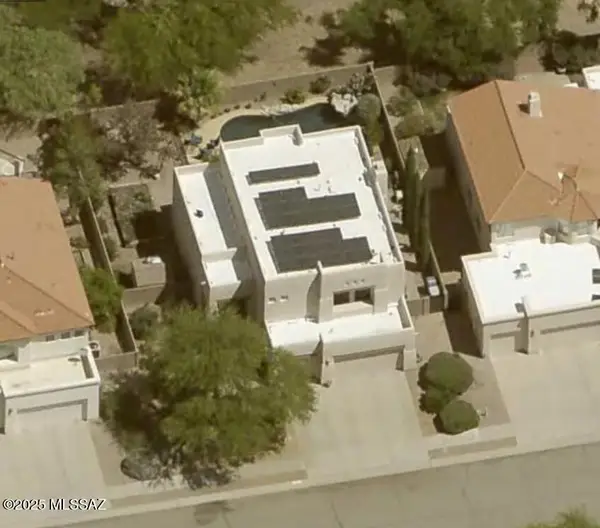 8869 E Penstemon Drive, Tucson, AZ 85715