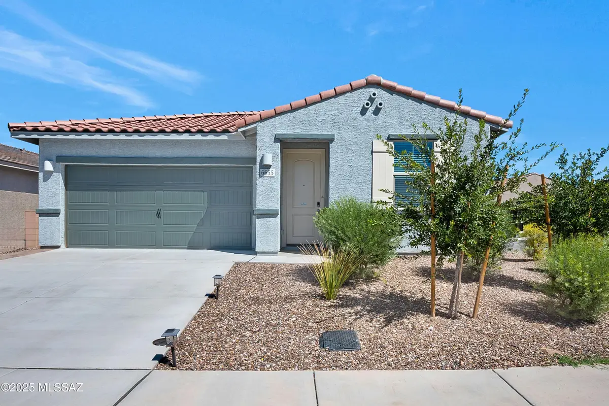 6655 E Camino Rebina, Tucson, AZ 85756 - Image #1