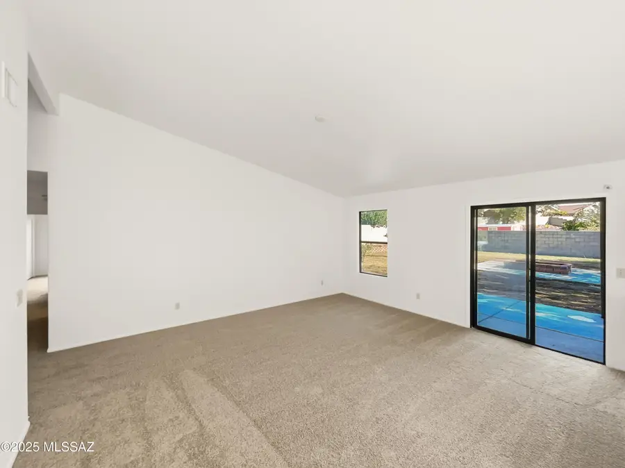 9330 E Lochnay Lane, Tucson, AZ 85747 - Image #3