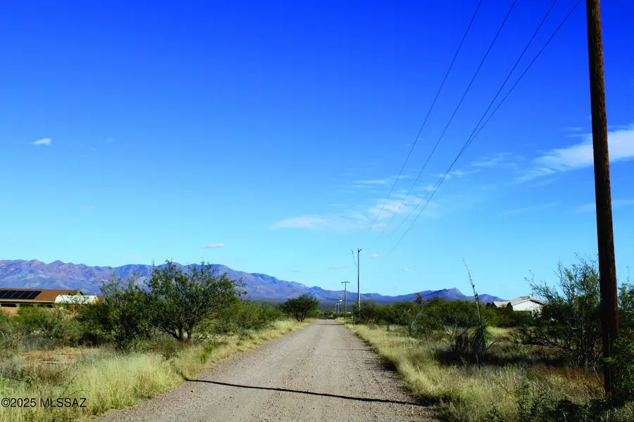 10300 E Vista Montanas, Hereford, AZ 85615 - Image #2