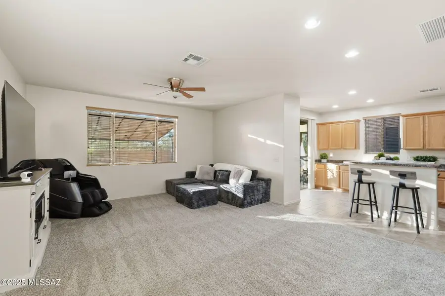 5549 N Quiet Dream Avenue, Tucson, AZ 85741 - Image #2