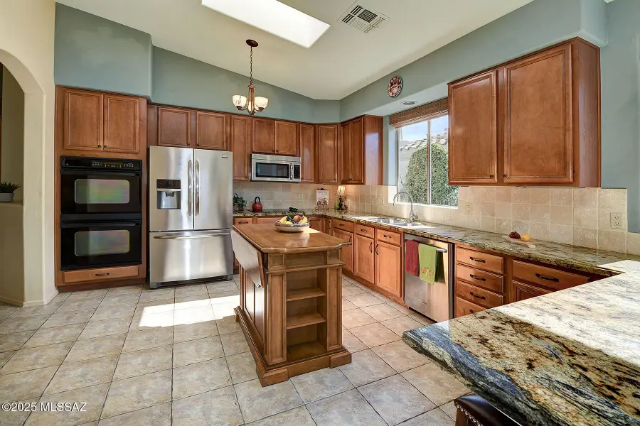 5251 N Fairway Heights Drive, Tucson, AZ 85749 - Image #3