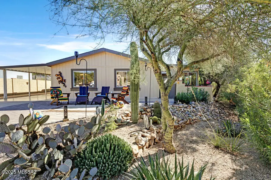 2051 S Doubletree Lane, Tucson, AZ 85713 - Image #3