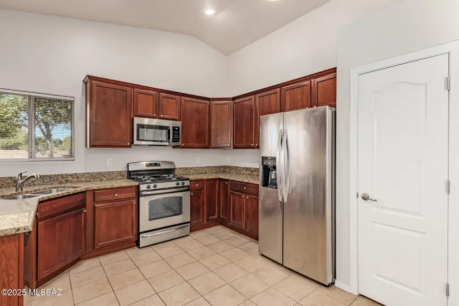 321 N Rock Station, Sahuarita, AZ 85629 - Image #3