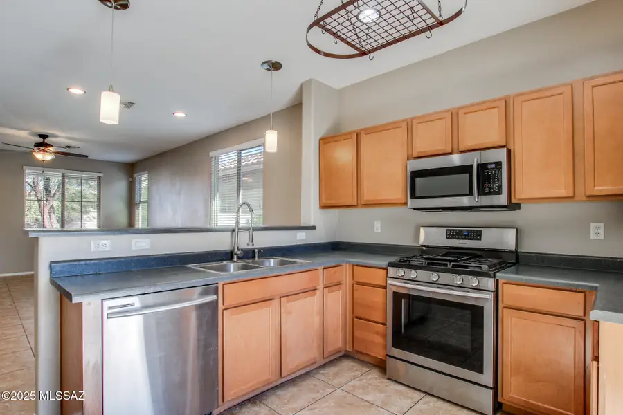 6891 W Leeward Cove Way, Tucson, AZ 85757 - Image #3